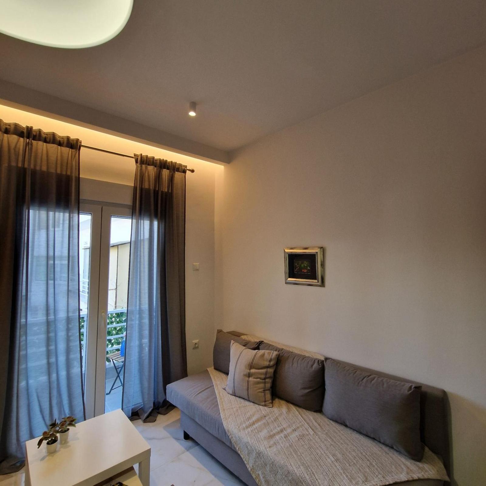 N&S Apartment B 埃泽萨 外观 照片