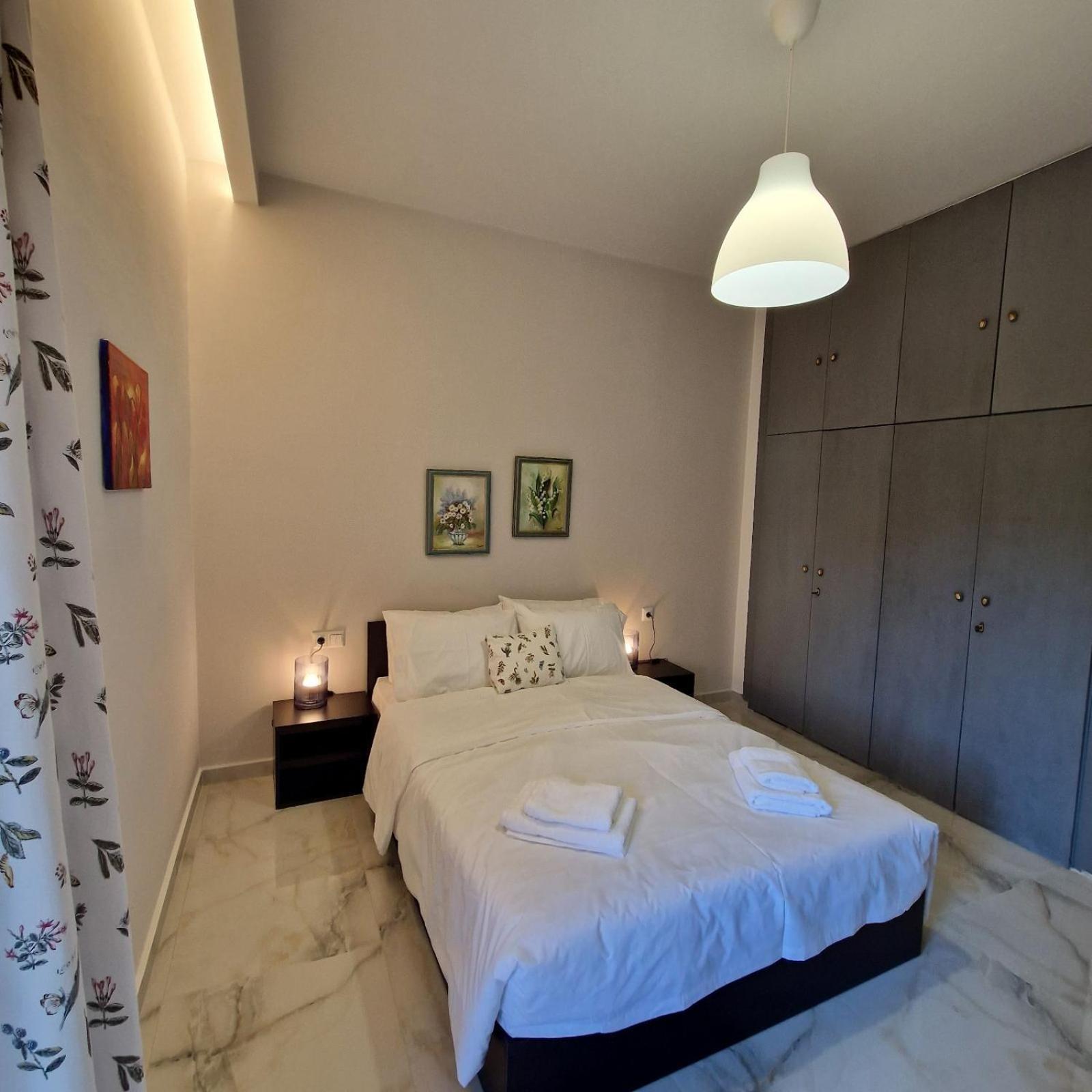 N&S Apartment B 埃泽萨 外观 照片