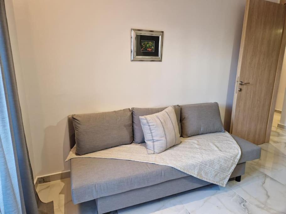 N&S Apartment B 埃泽萨 外观 照片