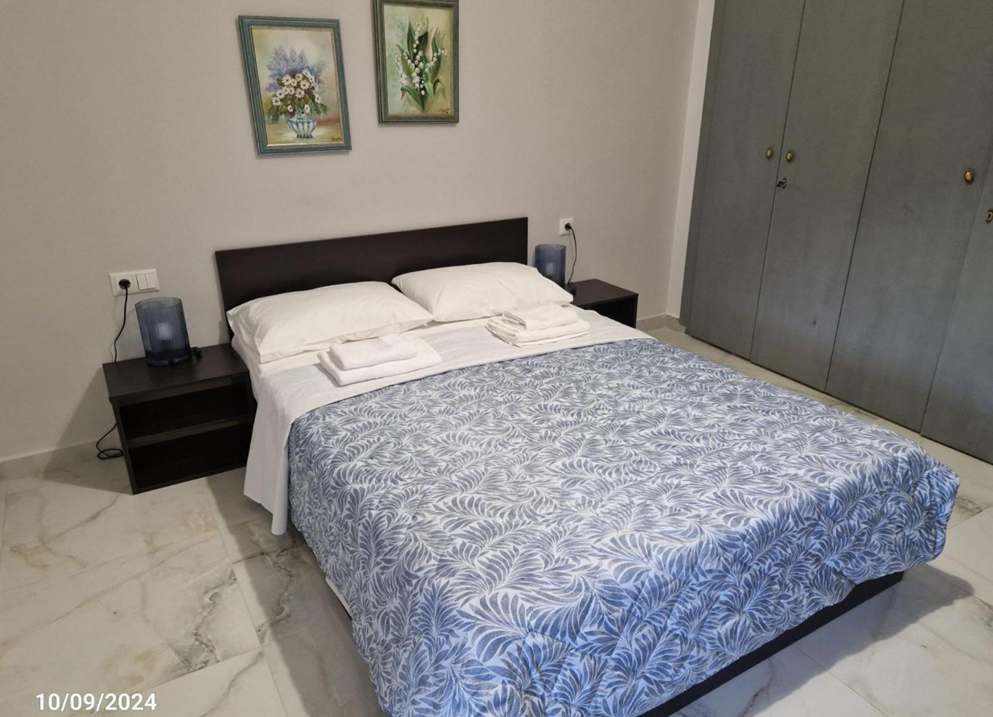 N&S Apartment B 埃泽萨 外观 照片